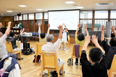 ロコモティブシンドローム予防教室-実践編-を開催しました　夢彩の舎