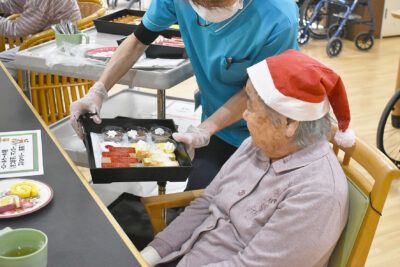 クリスマスケーキバイキング　けやきの舎